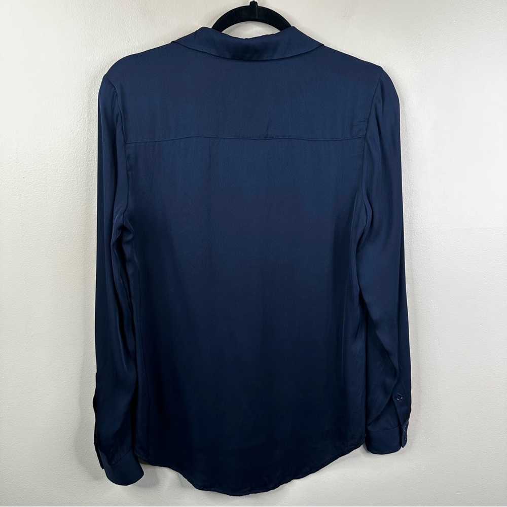 Quince Silk Button Down Blouse Womens Small Navy Blue Minimalist Work Wear - Picture 2 of 8